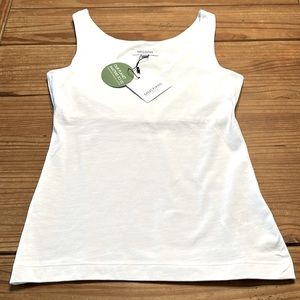 Great Plains London V Necked Stretch Sleeveless Top.